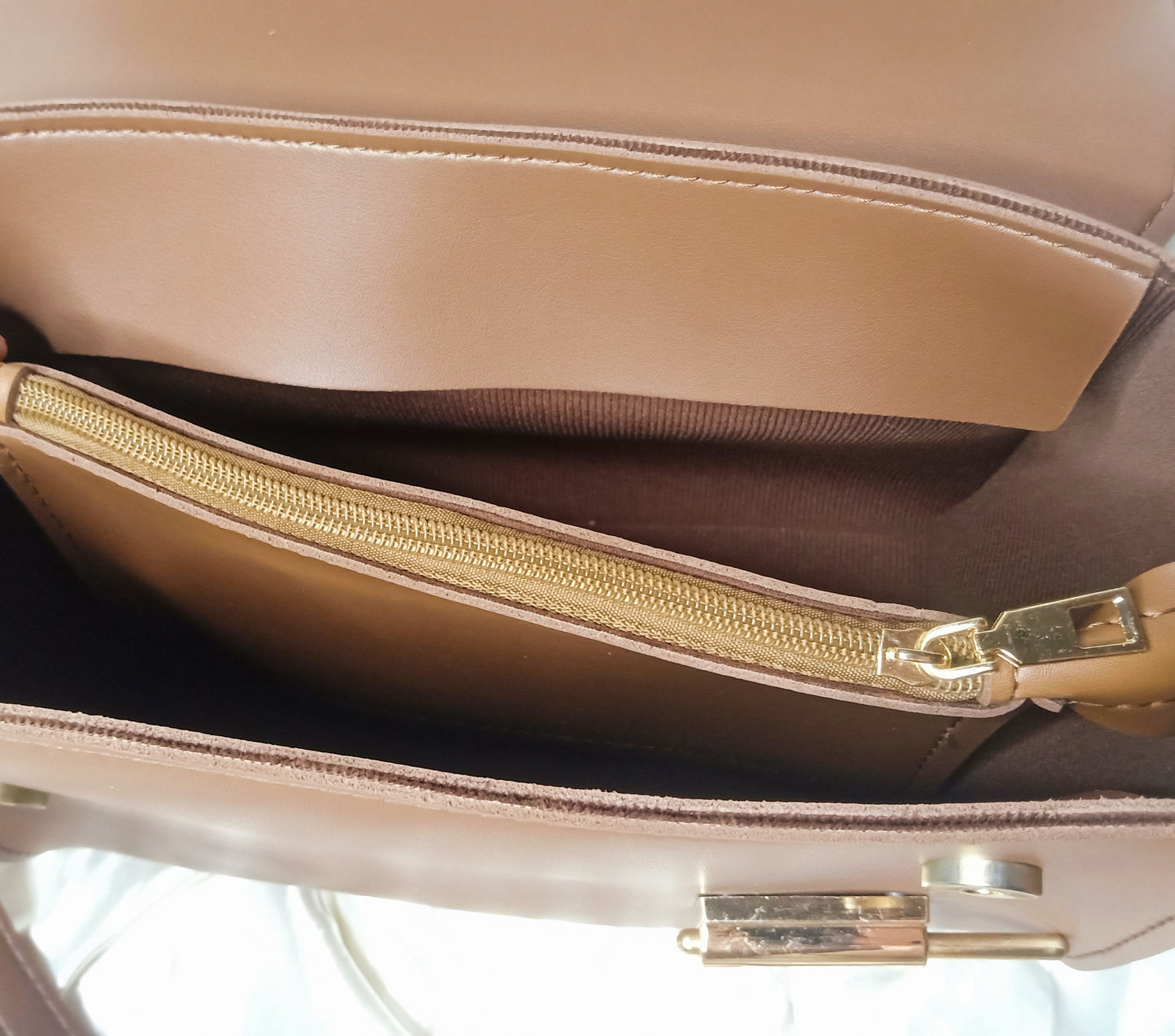 Latch Bag Brown