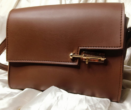 Latch Bag Brown