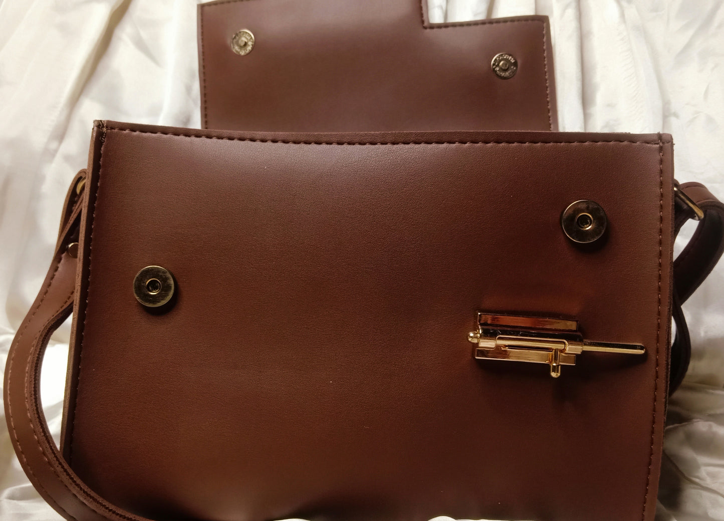Latch Bag Brown